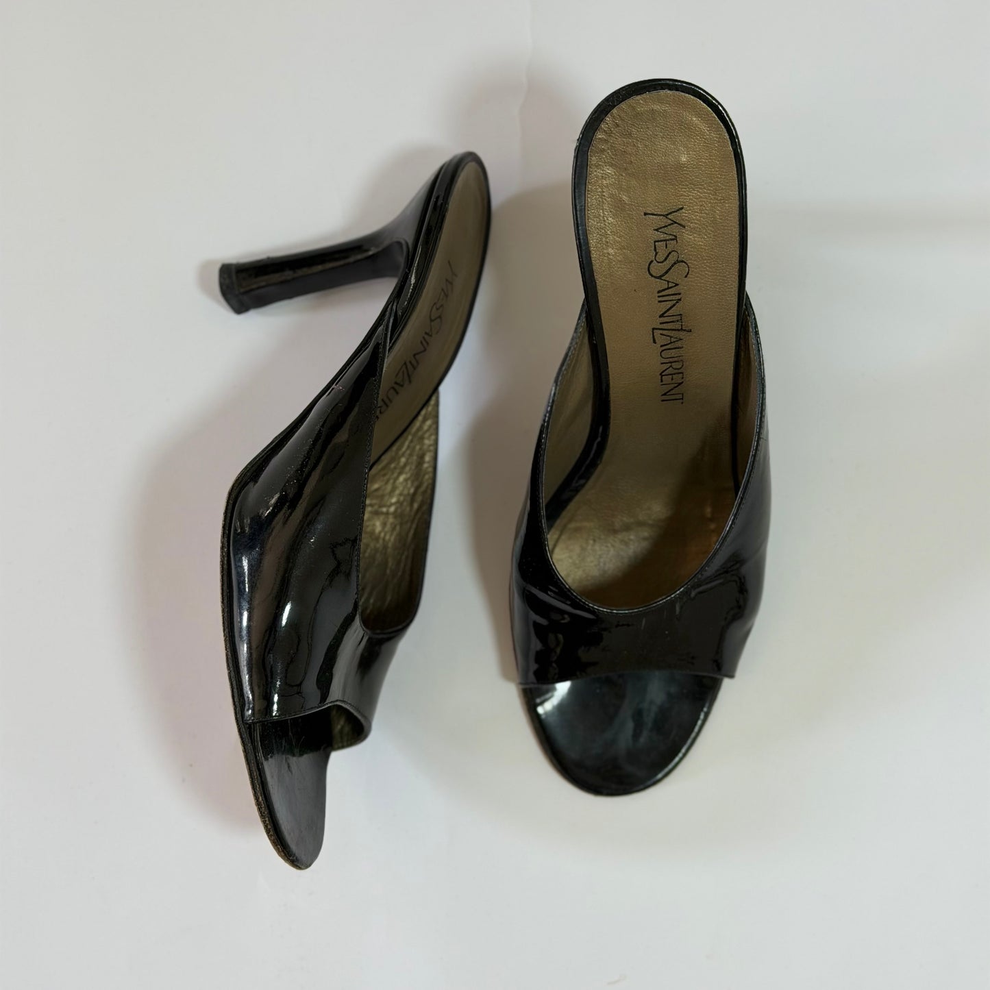 Yves Saint Laurent