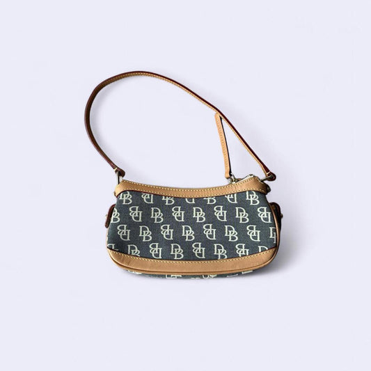 Dooney & Bourke