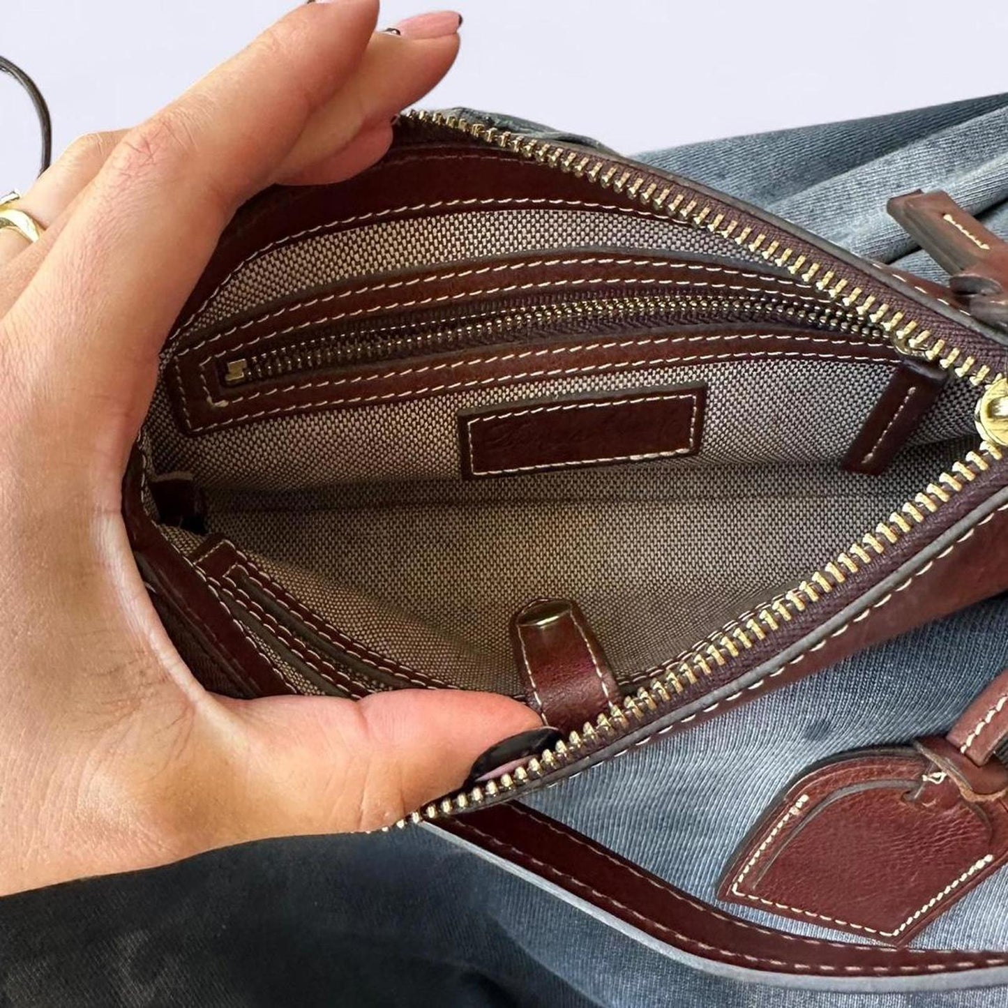 Dooney & Bourke