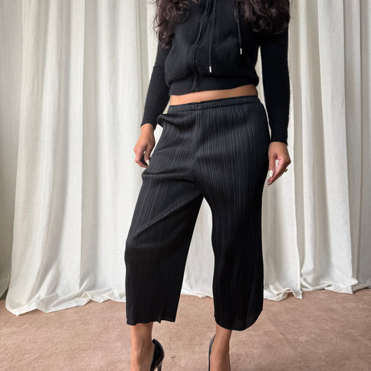 ISSEY MIYAKE Pleats Please