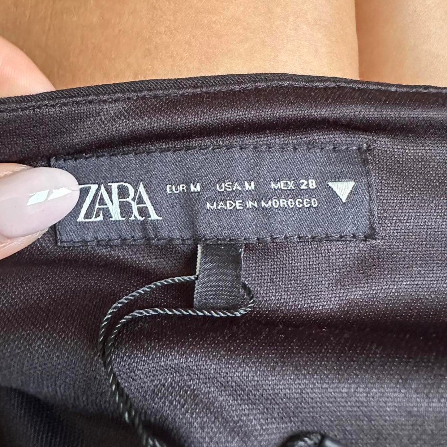 Zara Women's Black Crop-top