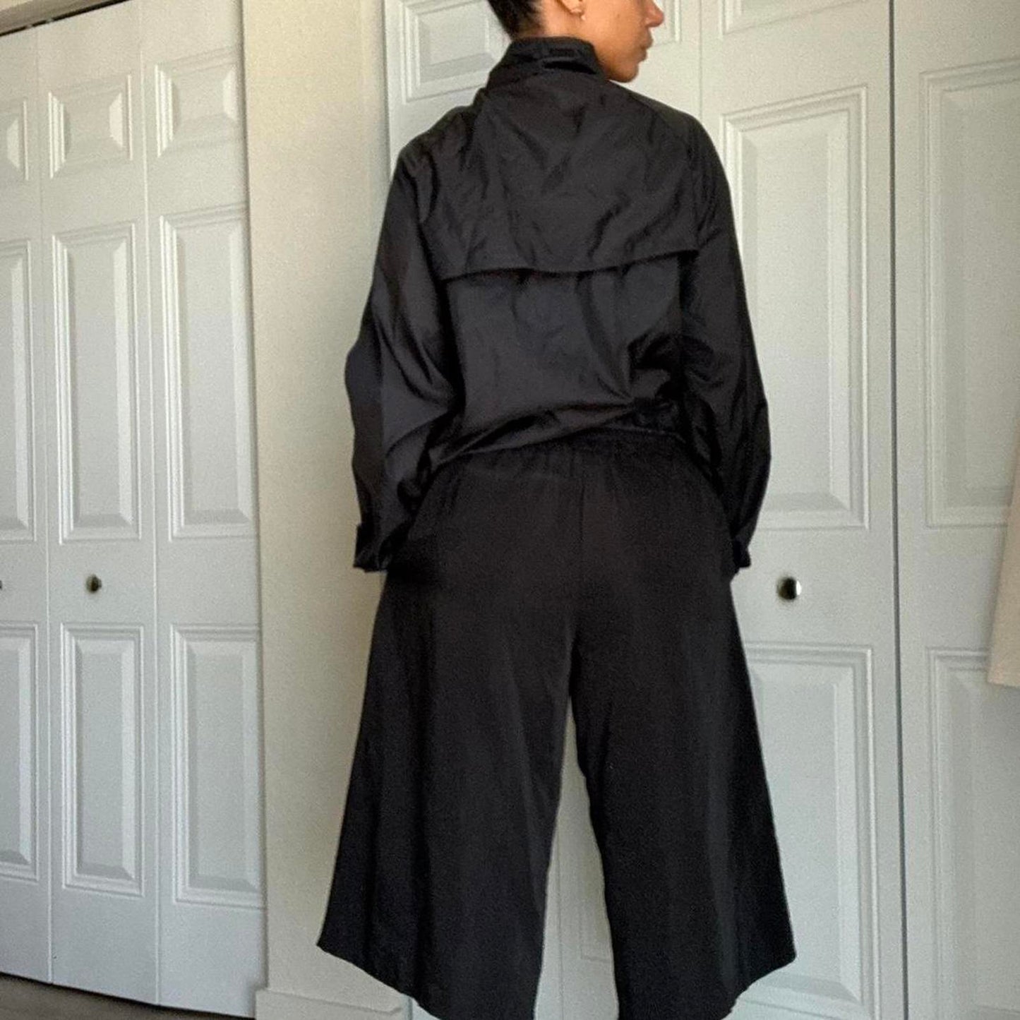 Men's Black and Grey Jacket