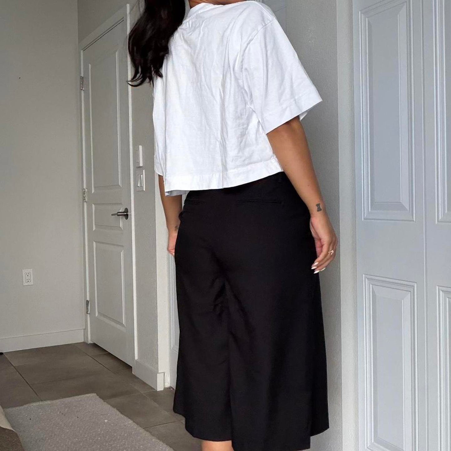 Women's Black and White Crop-top