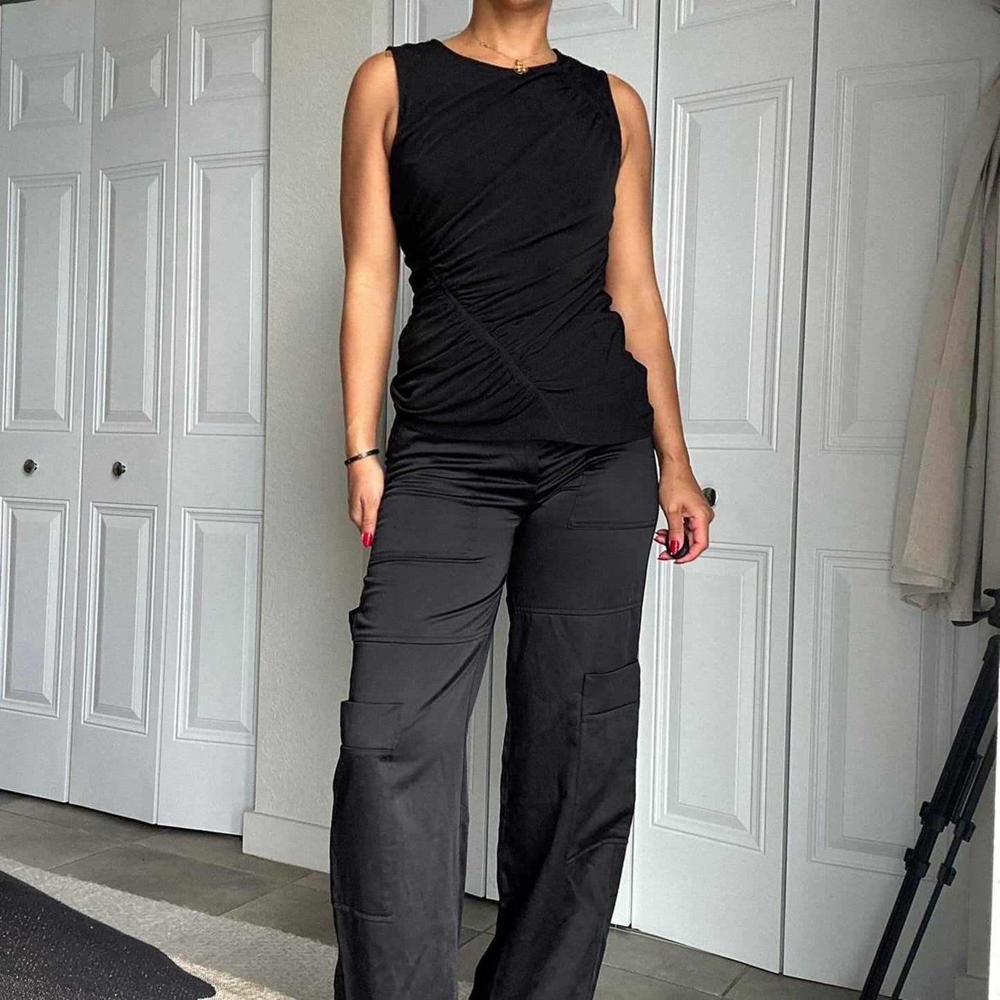 DKNY